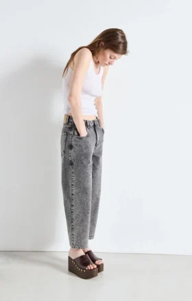 Boyfriend-jeans för damer från Yopday Artikelnummer: YOP11IH26