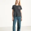 Dam-T-shirt Ykobow Artikelnummer: YKO02CH26