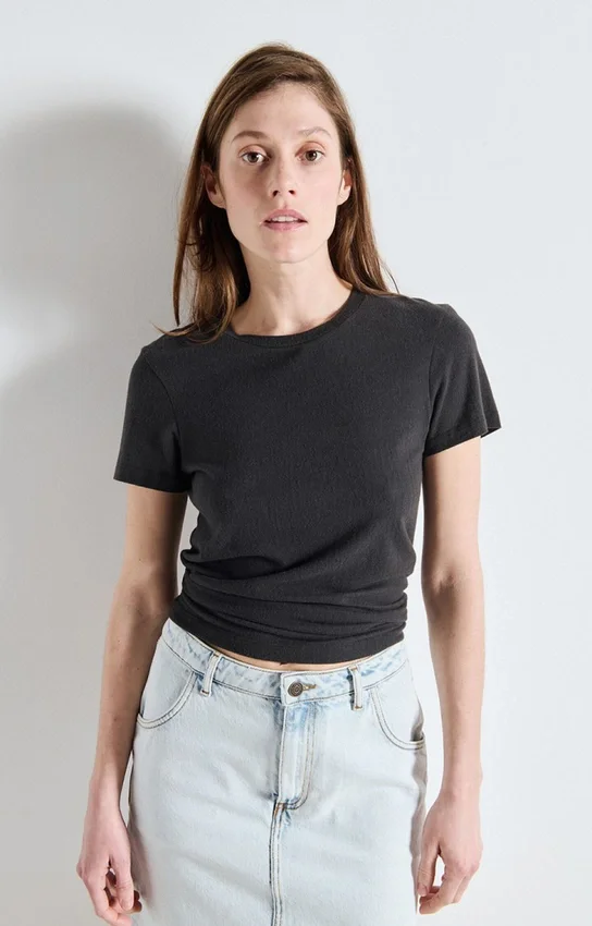 Dam-T-shirt Ypawood Artikelnummer: YPA02DH26