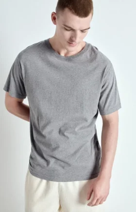 Herr-T-shirt Vupaville Artikelnummer: MVUP02AH26