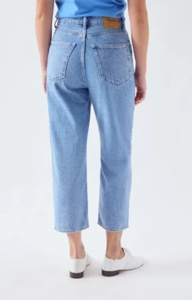 Raka jeans för damer Joybird Artikelnummer: JOY11MH26