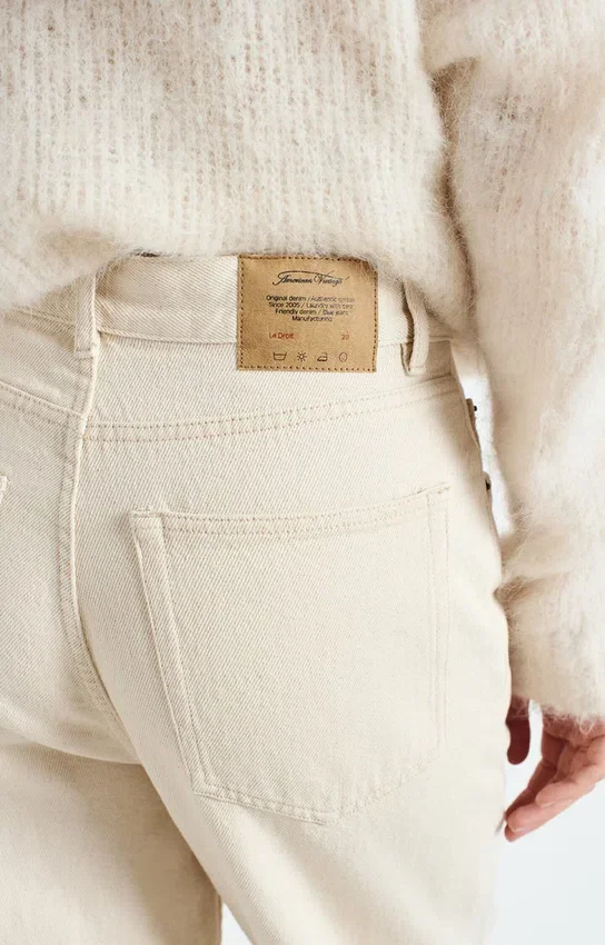 Raka jeans för damer Tineborow Artikelnummer: TINE195H26