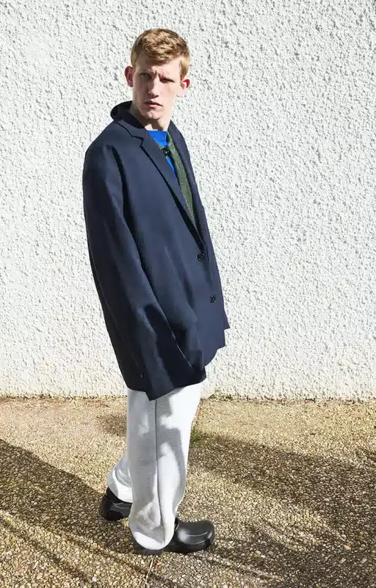 Unisex-kavaj Ayany – 20 år Artikelnummer: AYA15A20H26
